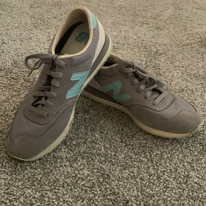 New Balance 620 women’s